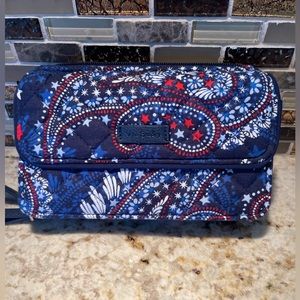 Vera Bradley, all in one Crossbody